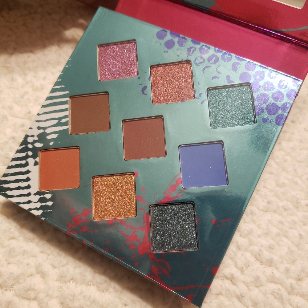 LIVING IN COLOR